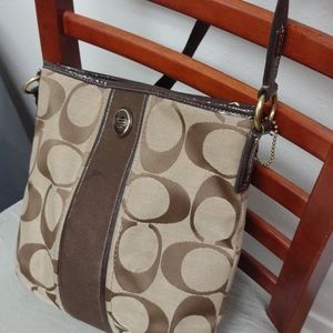 Coach shoulder bag